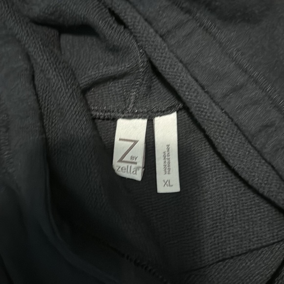 Z by Zella oversized cropped hoodie size XL - Picture 2 of 3